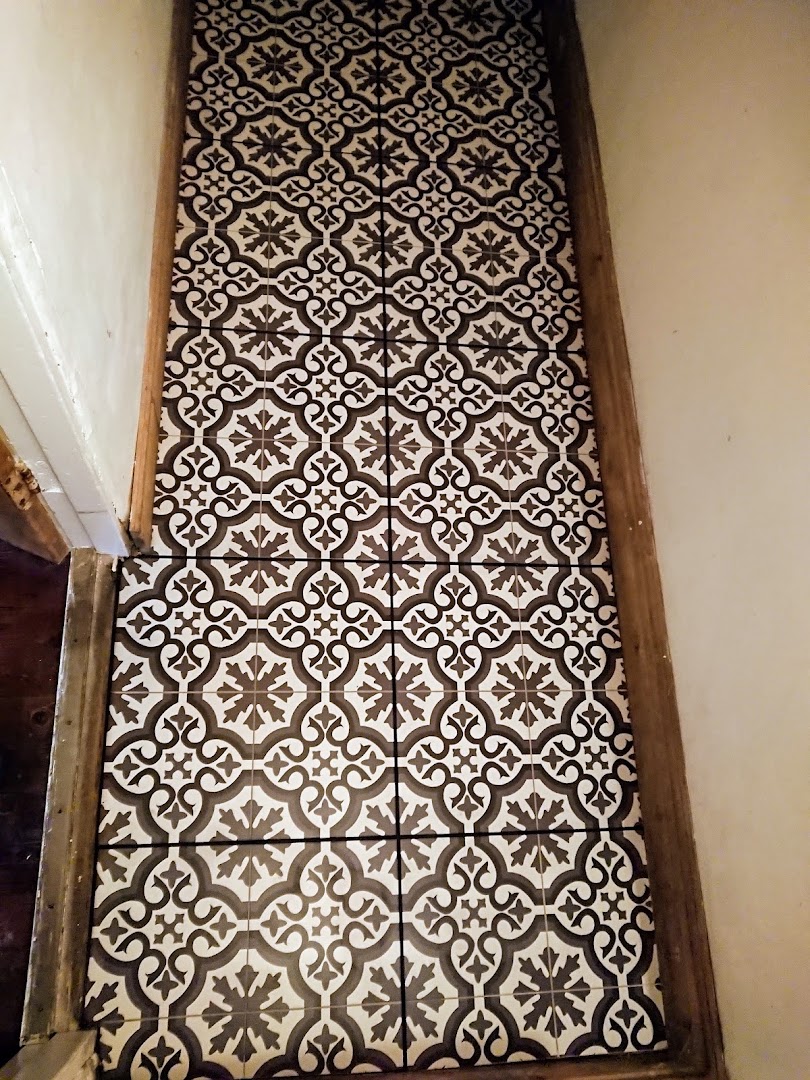 Stand 2 handyman services — Photos 11